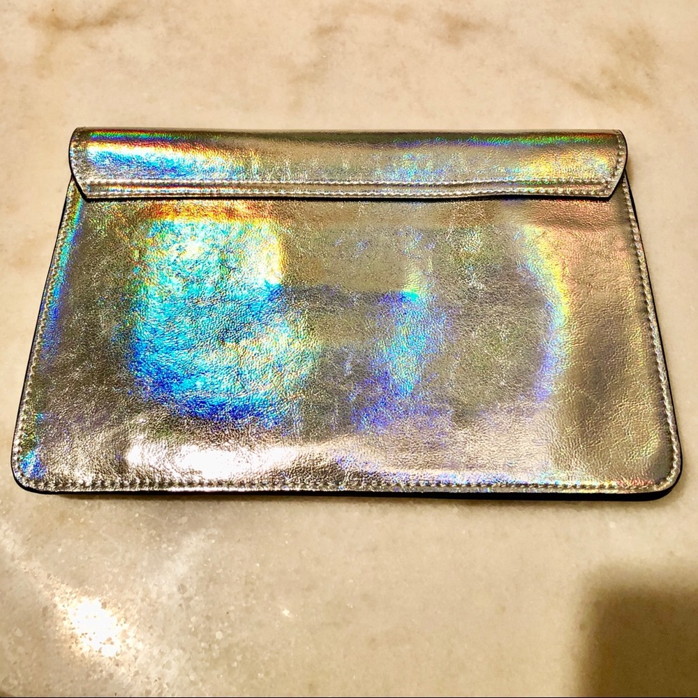 Express Clutch - Picture 3 of 5